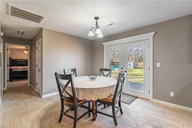 Foto del edificio - 1395 N Fieldstone Ave