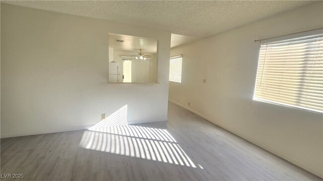 Building Photo - 5181 W Pioneer Ave