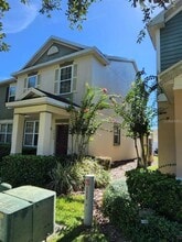 Building Photo - 7458 Bentonshire Ave