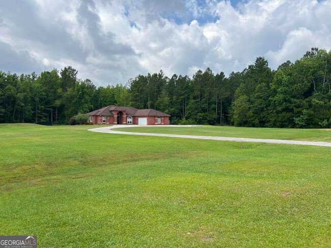 Building Photo - 515 Serenity Farms Road