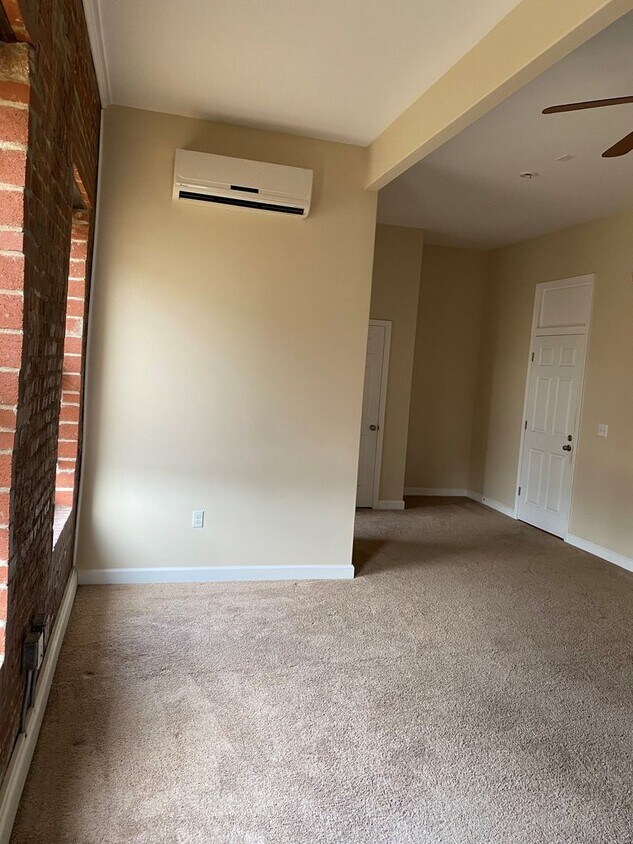 Foto del edificio - Downtown loft apartment, one bedroom one bath
