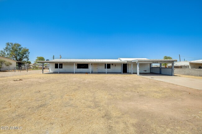 Building Photo - 15832 N 66th Ave