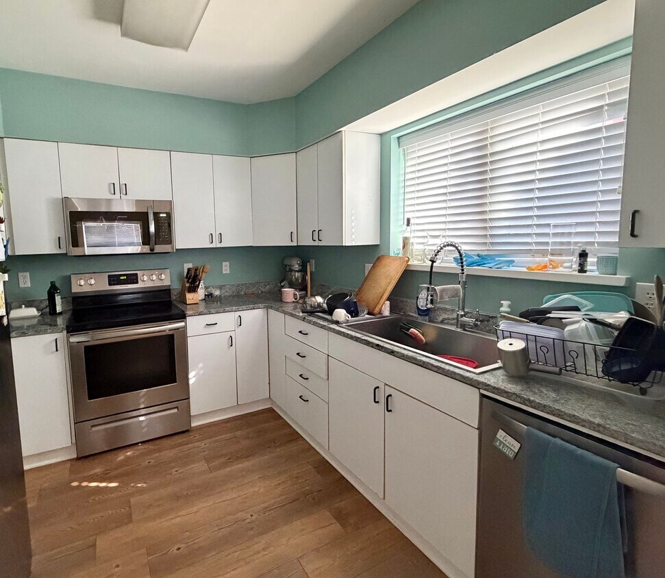 Foto del edificio - 2302 Fontaine Ave Ext