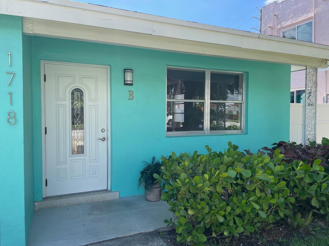 Foto principal - 1718 Mercer Ave