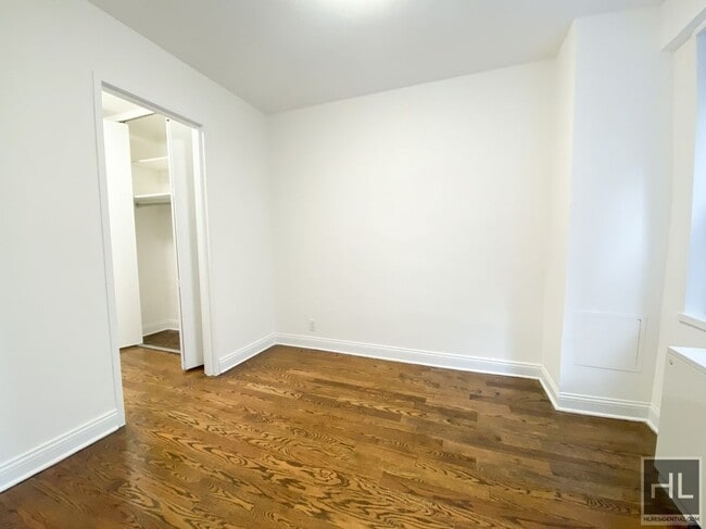 Foto del edificio - EAST 56 STREET