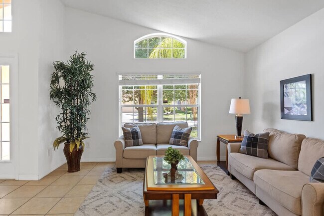 Foto del edificio - 2512 Dharma Cir
