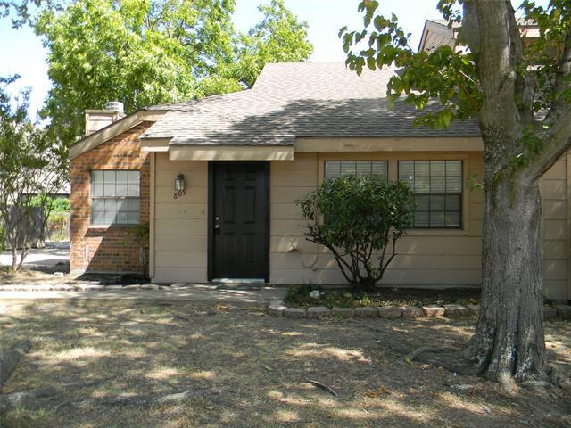 Foto del edificio - 809 Windcrest Dr
