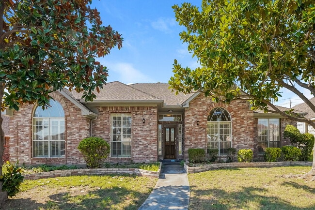 Building Photo - 440 Saddle Head Dr