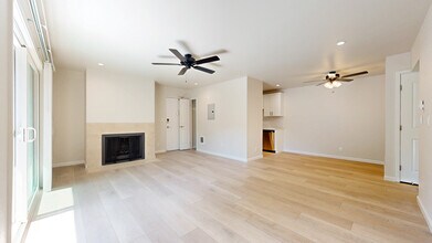 Building Photo - 401 Ignacio Blvd