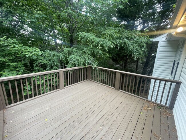Foto del edificio - 3 Bd 2 Ba Detached