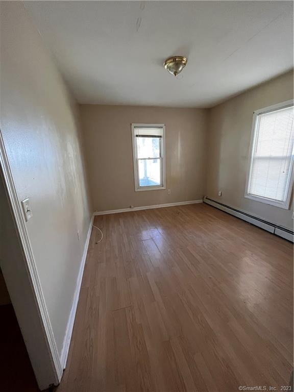 Foto del edificio - 214 Bassett St