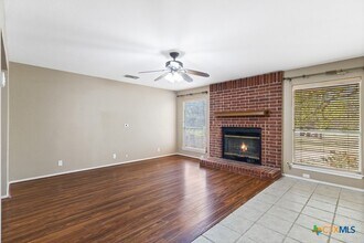Building Photo - 5462 Circle Oak Dr