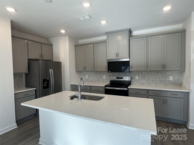 Foto del edificio - 1500 31st St NE