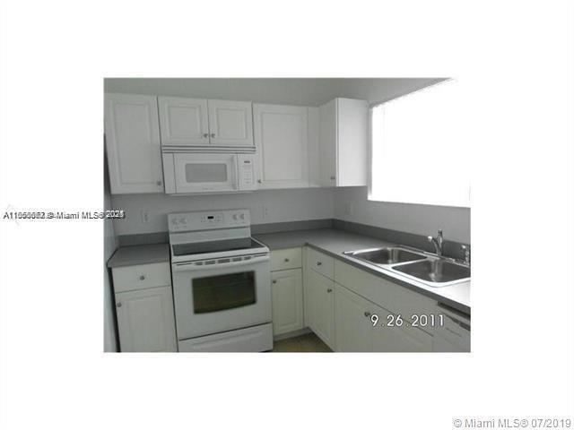 Foto del edificio - 3818 SW 48th Ave
