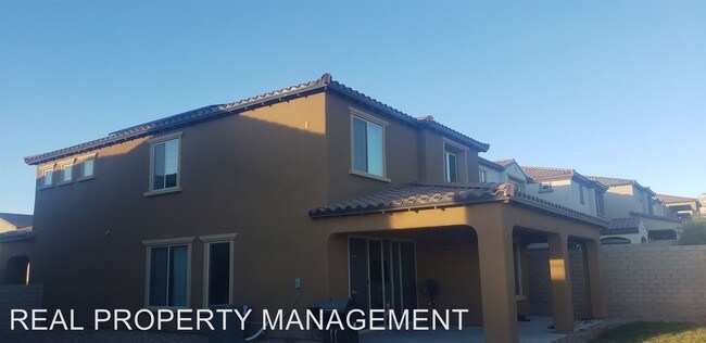 Foto del edificio - 4 br, 2.5 bath House - 11806 CORENZIO AVE