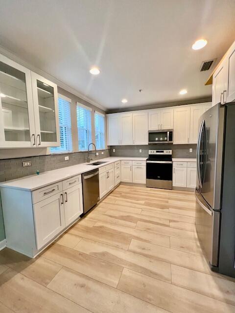 Building Photo - 1727 San Benito Way