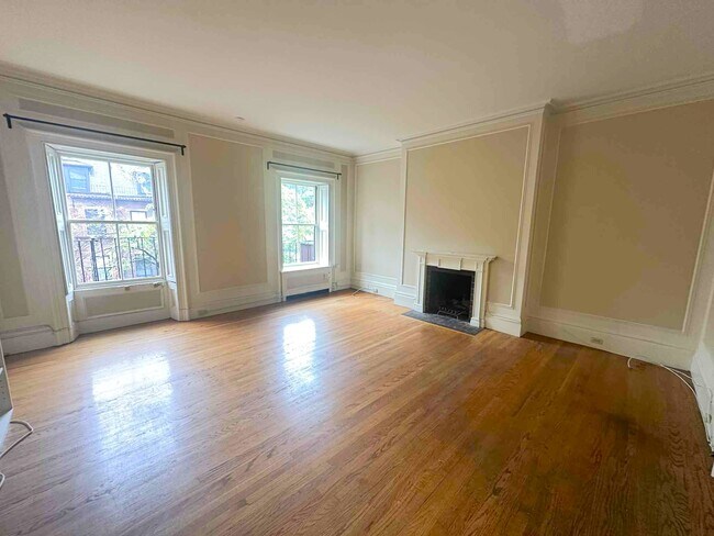 Foto del edificio - 107 Beacon St