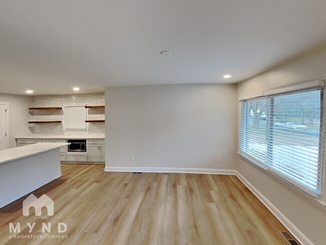 Foto del edificio - 4110 Broadview Dr