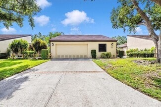 Building Photo - 3905 Glen Oaks Manor Dr