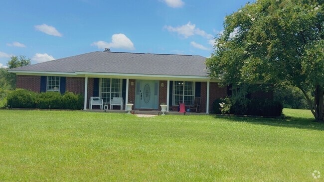 Building Photo - 143 Wright Way