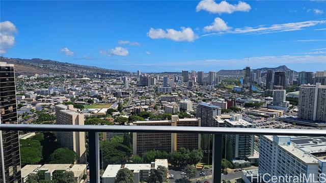 Building Photo - 1500 Rycroft St