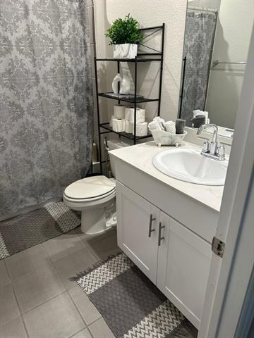 Foto del edificio - 447 Crystal Clear Ln