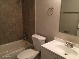Foto del edificio - 9022 N 63rd Dr