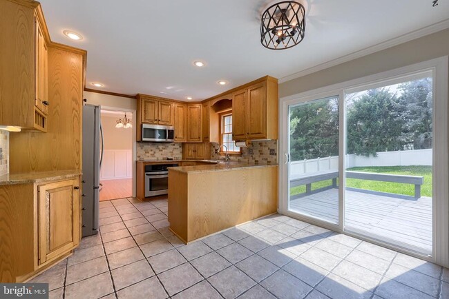 Building Photo - 324 Faulkner Dr