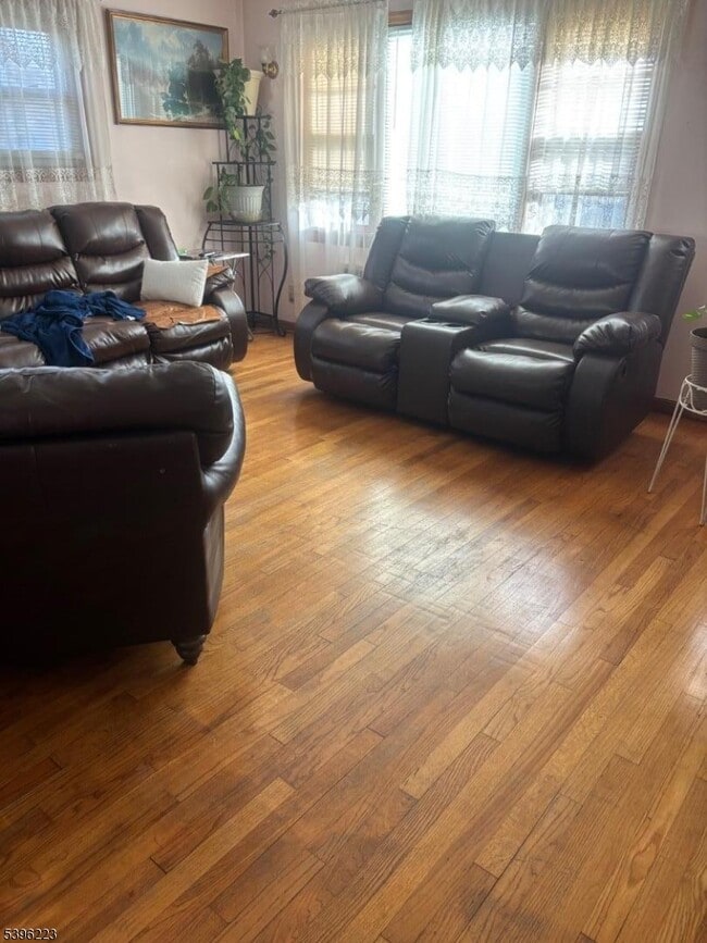 Building Photo - 15 Watsessing Ave