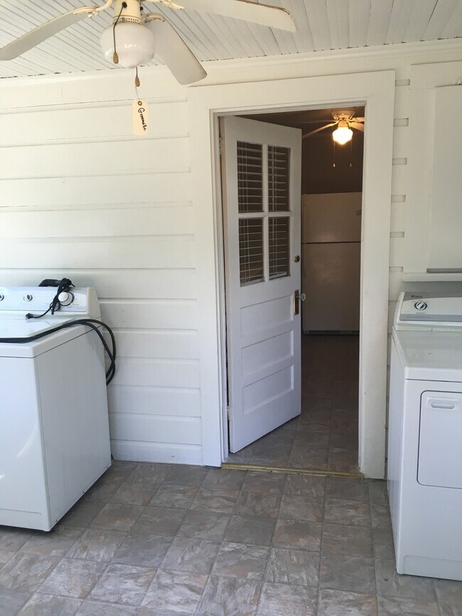 Foto del edificio - Greenville, 2BD/1BA, 1100SF