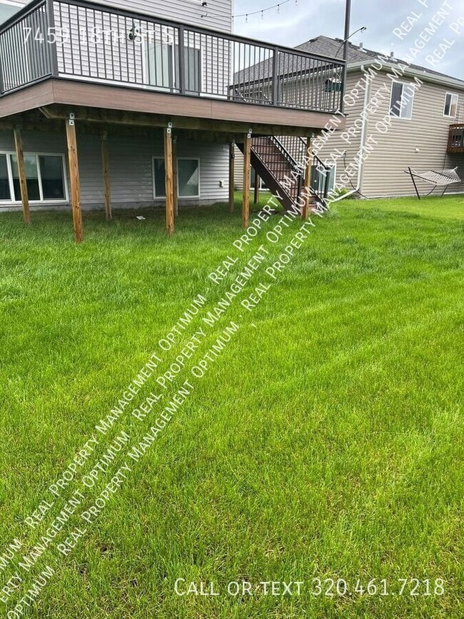 Foto del edificio - 7459 18th St S