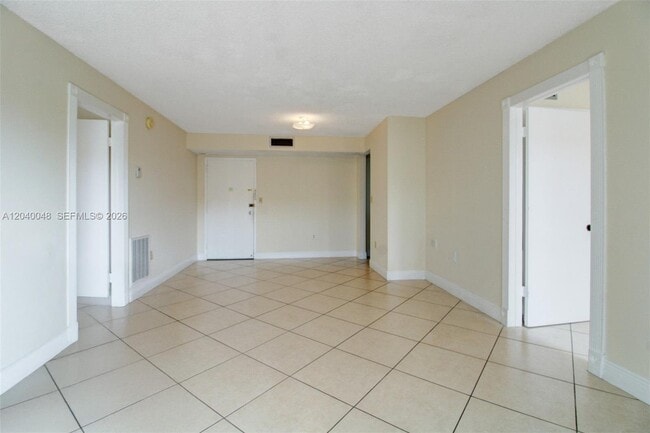 Foto del edificio - 4717 NW 7th St