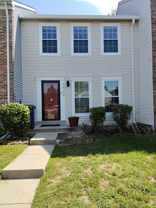 Building Photo - 2805 Mueserbush Ct