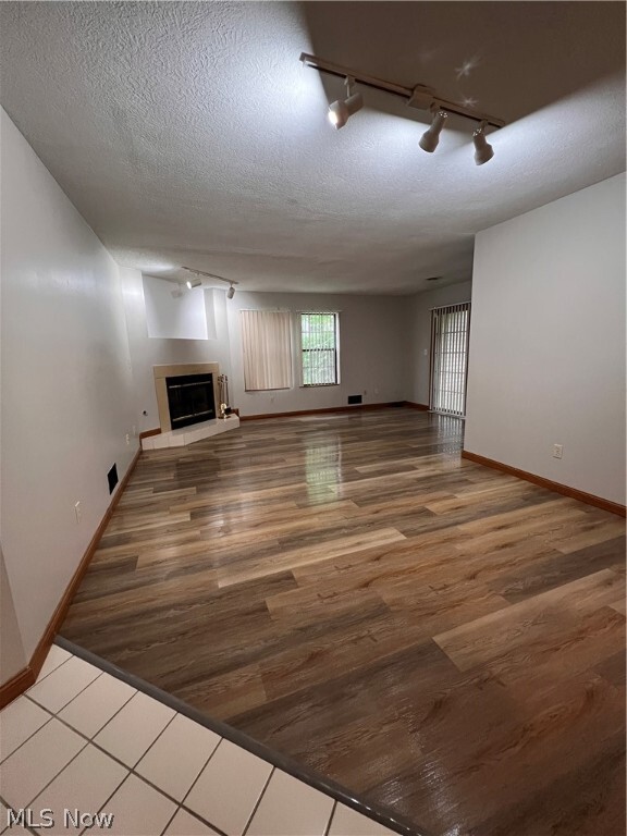 Building Photo - 4046 St Andrews Ct