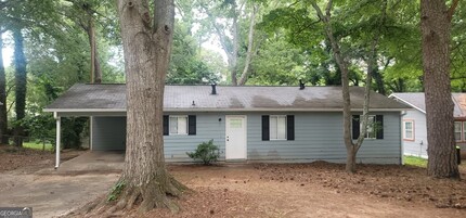 Building Photo - 6627 Bent Creek Dr