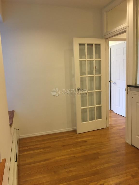 Foto del edificio - 82 W 105th St