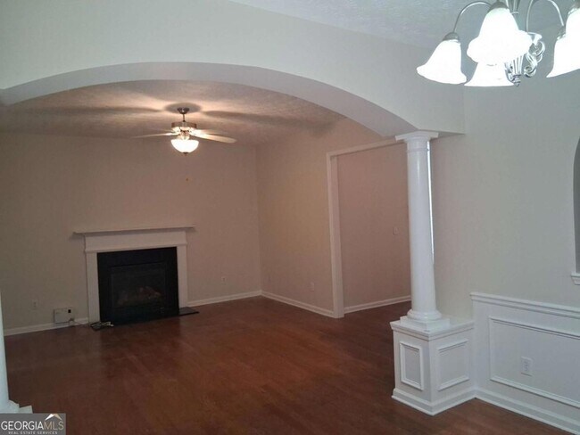 Foto del edificio - 7068 Littlebrook Way