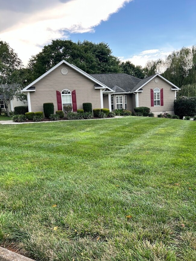 Front of the house - 13051 Sanderling Ln