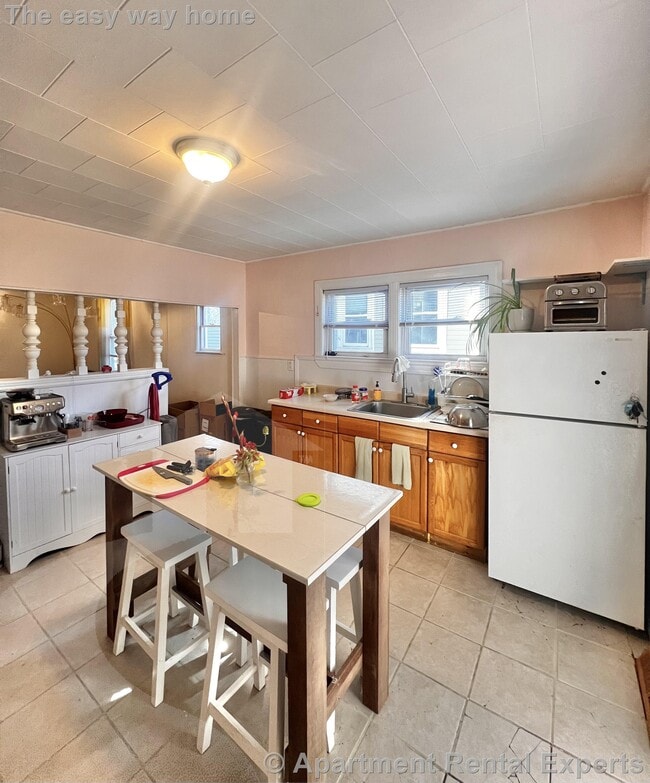 Photo - 282 Lowell St House