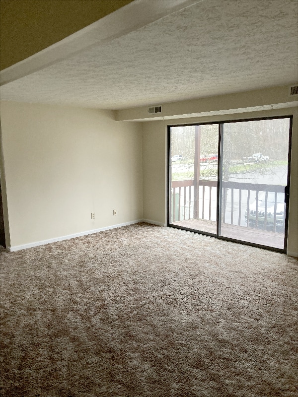 10819 Timber Crest Dr Unit 202, Meadville, PA 16335 Room for Rent in