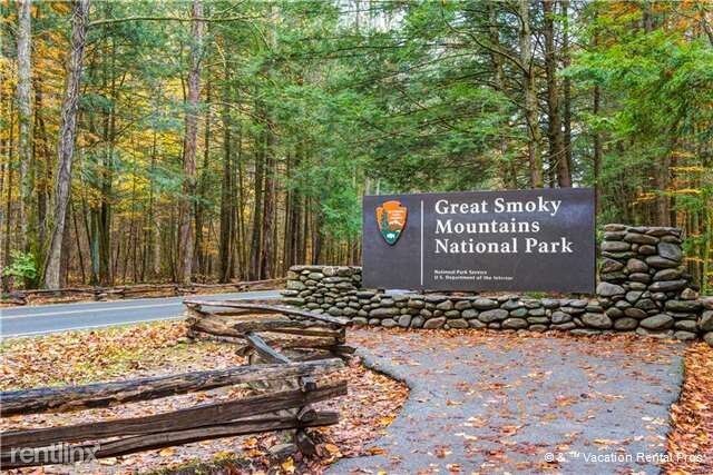 Foto del edificio - 3201 Bear Mountain Ln