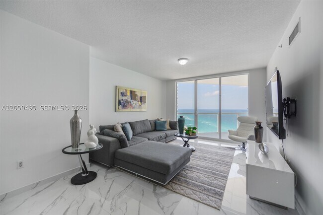 Building Photo - 16699 Collins Ave