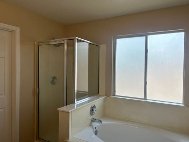 Building Photo - 8407 Silver Brush