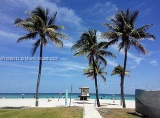 Building Photo - 2200 S Ocean Dr