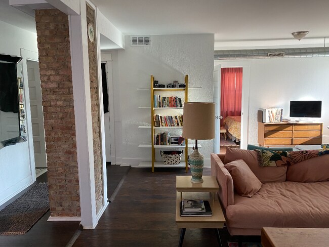 Foto del edificio - 4050 W Cortland St