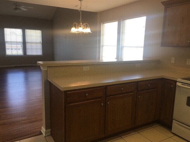 Foto del edificio - 1817 Nena Hills Dr