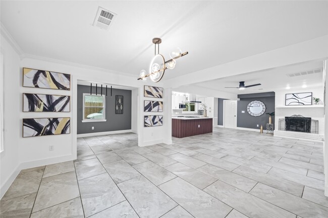 Foto del edificio - 1206 Timber Ln
