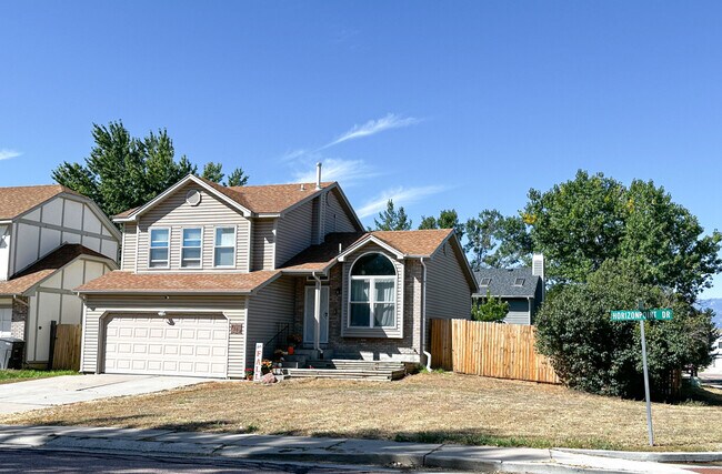 Photo - 4304 Horizonpoint Dr House