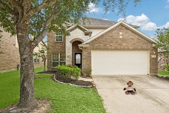 Building Photo - 10108 Hidden Creek Falls Ln