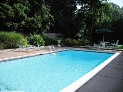 Building Photo - 4 Pin Oak Ln